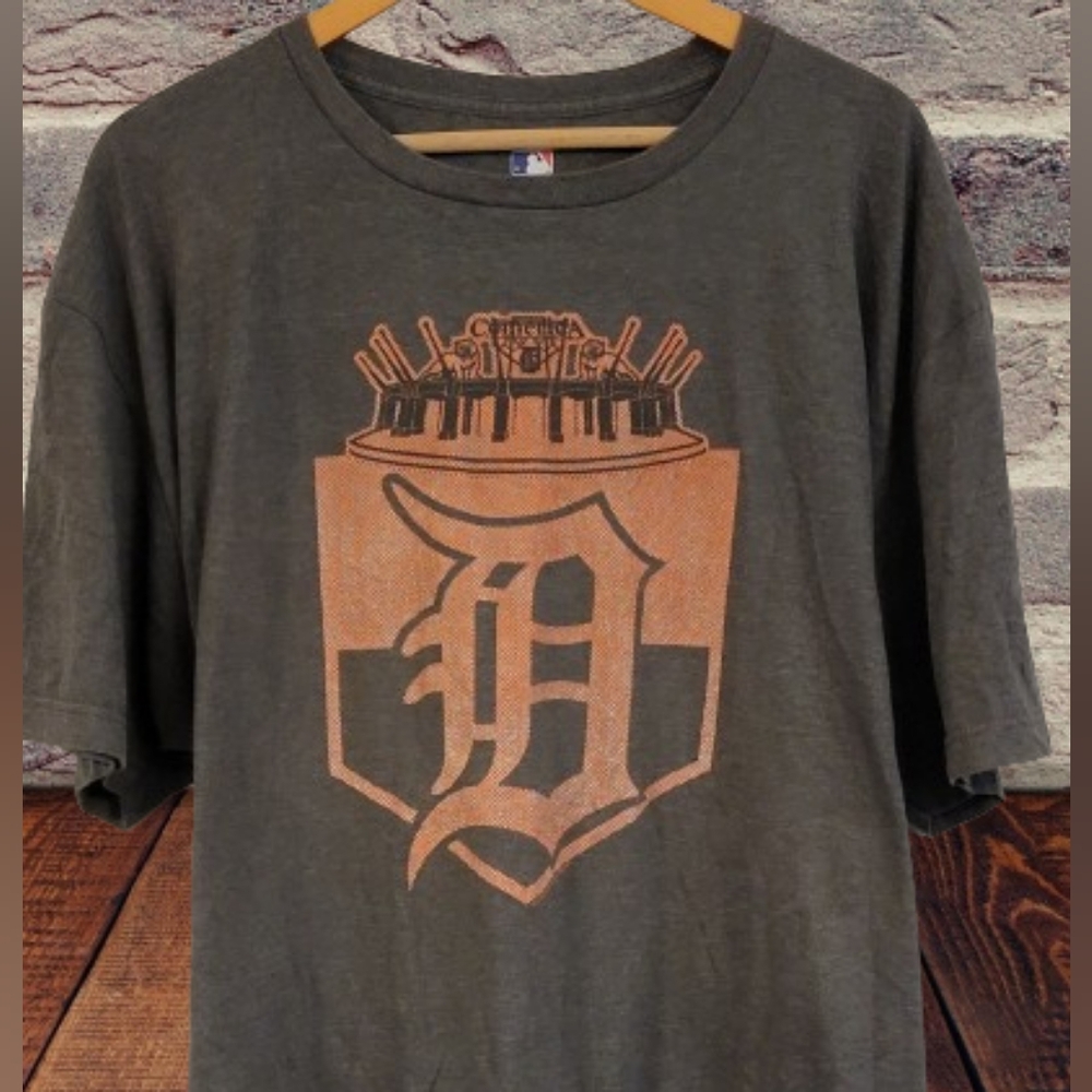 ☆Detroit Tigers☆ MLB. Commerica Park / Men's XXL (Genuine Merchandise) Tee